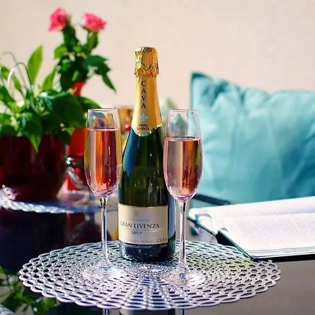 Nyaraló Comfortable Homes With Terraces, Mielenko